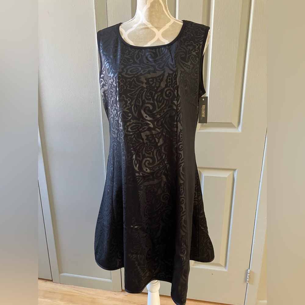 New Kollontai black shiny dress
